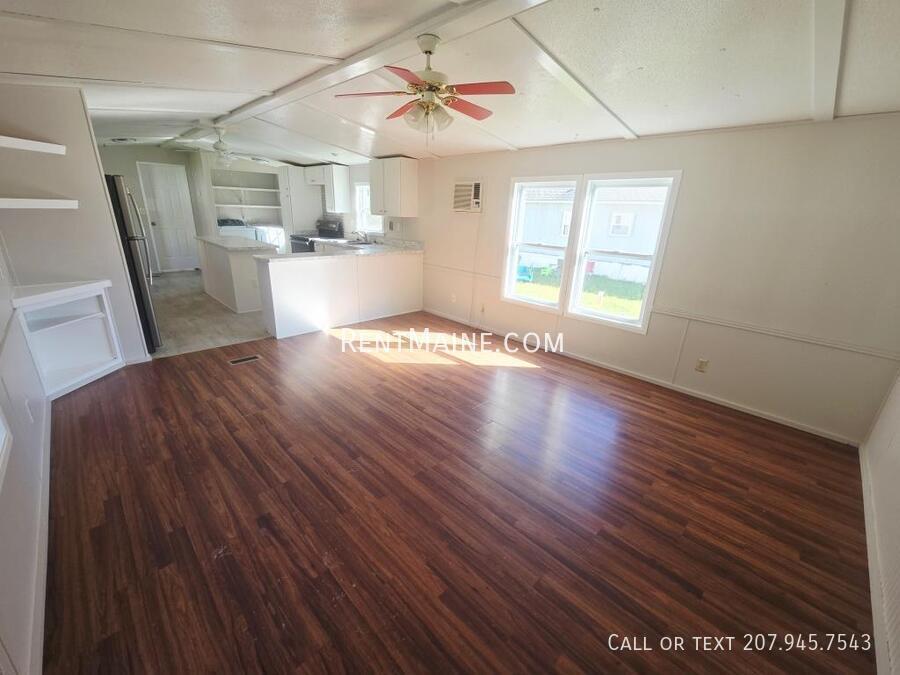 19 Pheasant Hill Trailer Park in Milford, ME - Building Photo