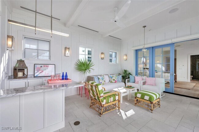 property at 982 9th Ave S