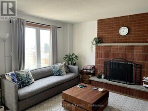 63 Taylorwood Rd in Oshawa, ON - Building Photo - Building Photo