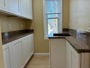 9 Proctor St, Unit 2 in Peabody, MA - Building Photo - Building Photo