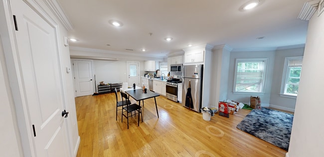 62 Gordon St, Unit 2