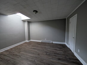 56 W Main St in Shelby, OH - Building Photo - Building Photo