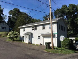 87 Decatur Ave in Guilford, CT - Building Photo