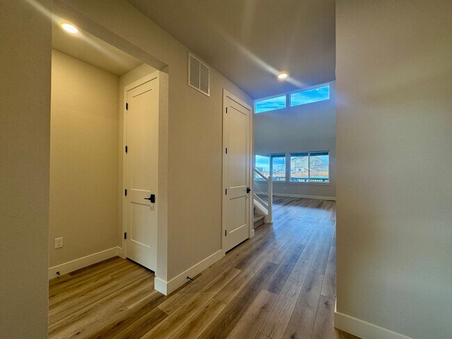 13331 E 100th Pl in Commerce City, CO - Building Photo - Building Photo