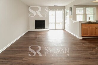 3707 Chimney Creek Dr in Virginia Beach, VA - Building Photo - Building Photo