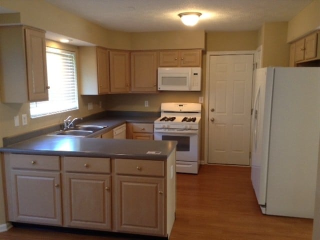 725 Kent Cir in Florence, KY - Building Photo - Building Photo