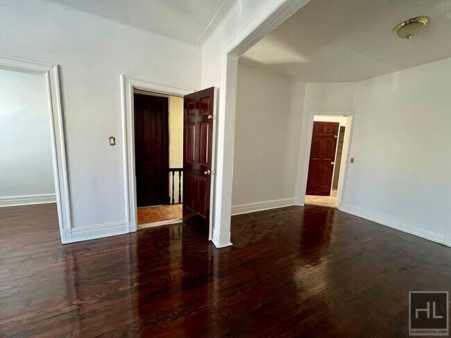 416 Cortelyou Rd in Brooklyn, NY - Building Photo - Building Photo