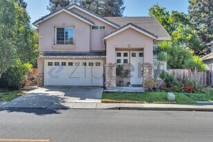 Unit in Fremont, CA - Building Photo