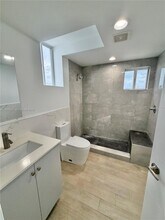 1966 Biarritz Dr in Miami Beach, FL - Building Photo - Building Photo