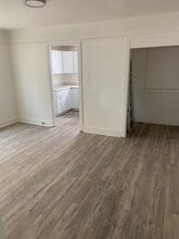 212 N 3rd St in Jeannette, PA - Building Photo - Building Photo