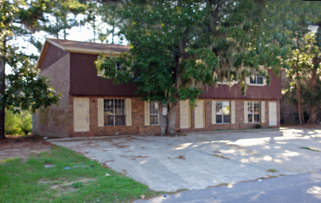 82 Hunters Ridge Ln in North Charleston, SC - Building Photo - Building Photo