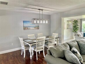2526 Constitution Blvd in Sarasota, FL - Building Photo - Building Photo
