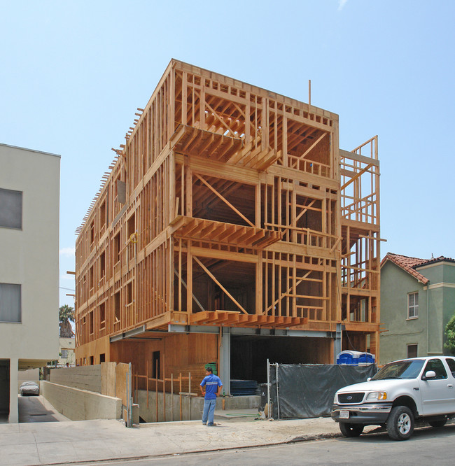 8420 Blackburn Ave in Los Angeles, CA - Building Photo - Building Photo