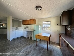 384 Glenerie Blvd in Saugerties, NY - Building Photo - Building Photo