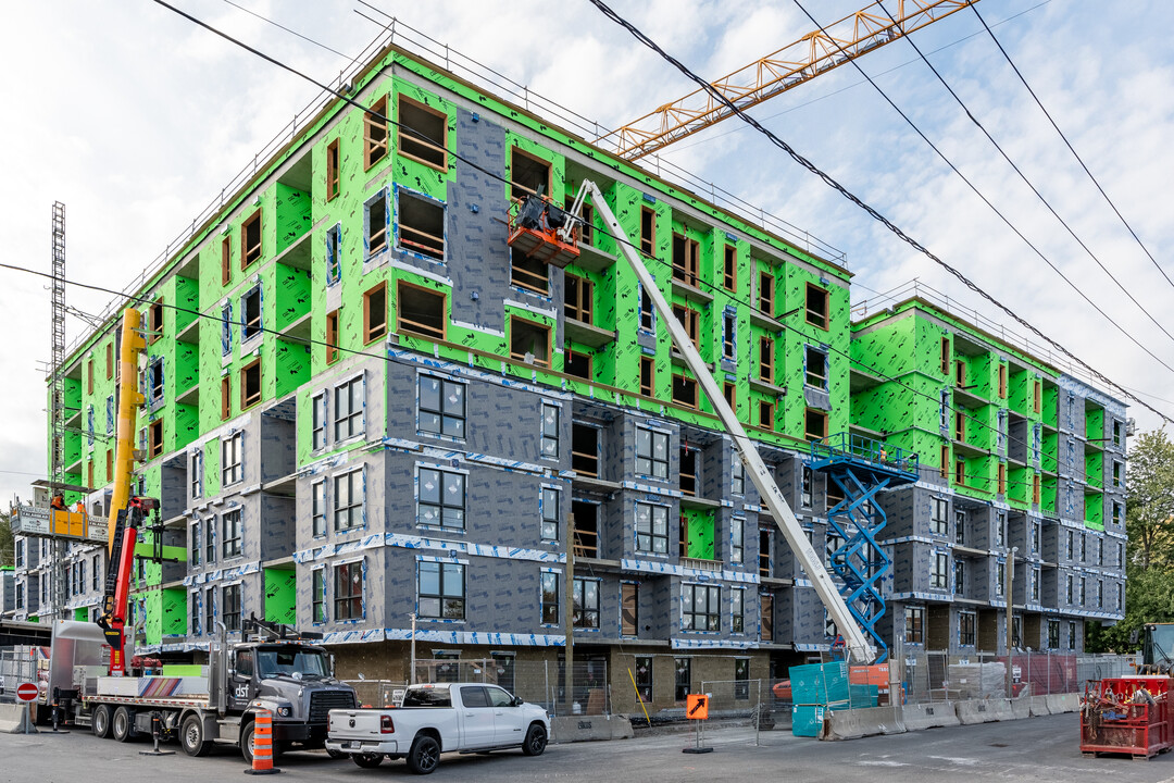 191 Du Prince-Édouard Rue in Québec, QC - Building Photo