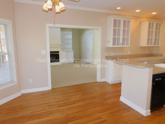 4108 Stillbrook Ln in High Point, NC - Building Photo - Building Photo