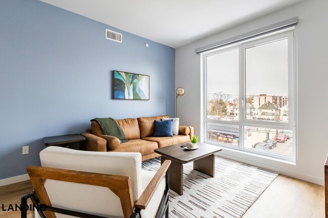 95 Anderson St, Unit 317