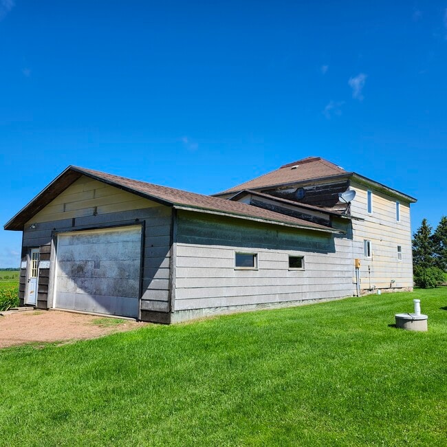 property at 103723 Wuertzburg Rd