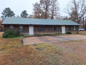 100 Sears Dr, Unit 100 Sears Dr. in Starkville, MS - Building Photo - Building Photo