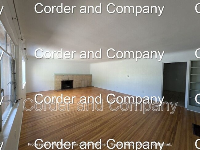 property at 211-1211 Adams St NE