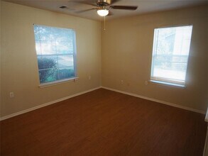 11820 Lima Dr in Manor, TX - Building Photo - Building Photo