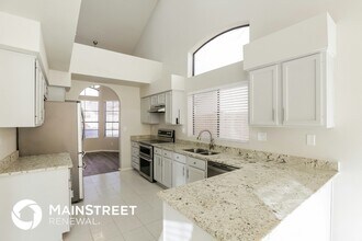 10735 W Ashland Way in Avondale, AZ - Building Photo - Building Photo