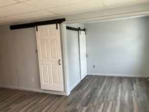 225233-233 Main St in Benton, PA - Foto de edificio - Building Photo