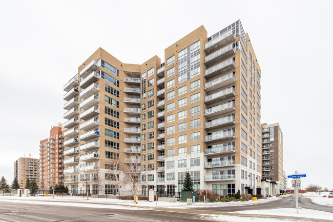 Stirling Park Condominiums