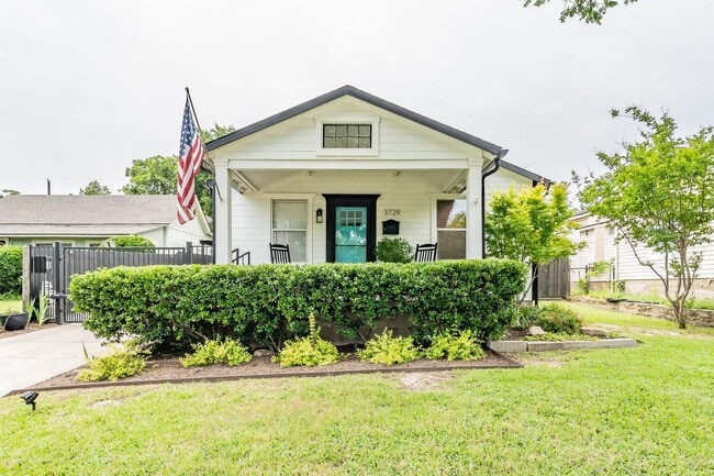 property at 3729 Byers Ave