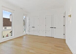 904 Quinnipiac Ct in New Haven, CT - Building Photo - Building Photo