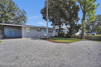 829 Penman Rd in Jacksonville Beach, FL - Foto de edificio - Building Photo