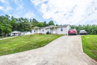 South Mountain Apartments in Morganton, NC - Building Photo - Building Photo