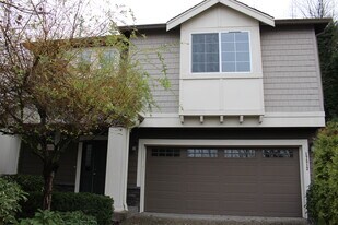 17312 122nd Ave NE in Bothell, WA - Building Photo