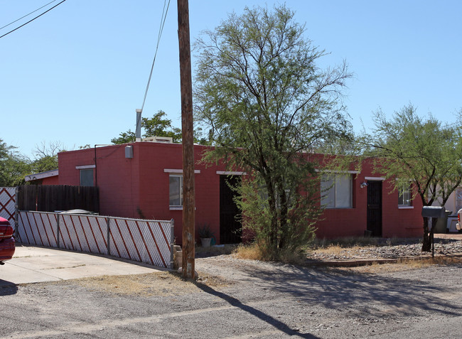 808-820 E Halcyon Rd in Tucson, AZ - Building Photo - Building Photo