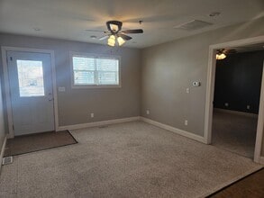 728 W Calhoun St in Macomb, IL - Building Photo - Building Photo