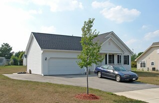 1790 Shumann Dr in Union Grove, WI - Building Photo