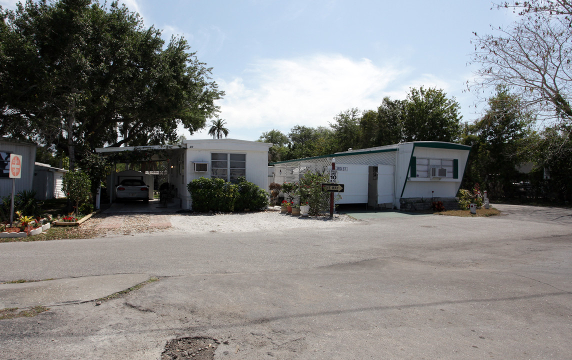 Villager Resort Community in Sarasota, FL - Building Photo