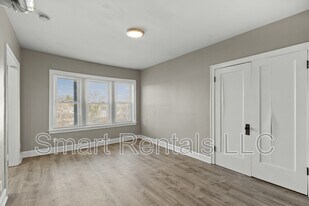 4523 Gravois Ave in St. Louis, MO - Building Photo