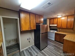 1102 Jameswood Ct in Montgomery, AL - Building Photo - Building Photo