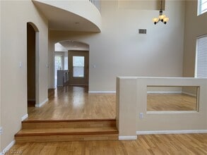 294 Powerbilt Ave in Las Vegas, NV - Building Photo - Building Photo