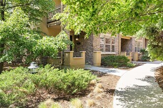 7887 Vallagio Ln in Englewood, CO - Building Photo - Building Photo