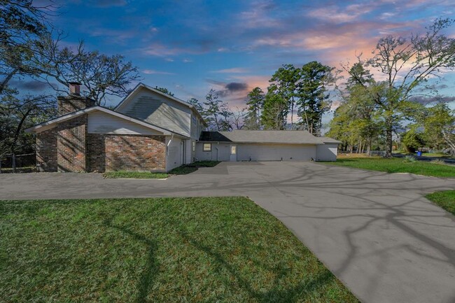 property at 3130 Old Houston Rd