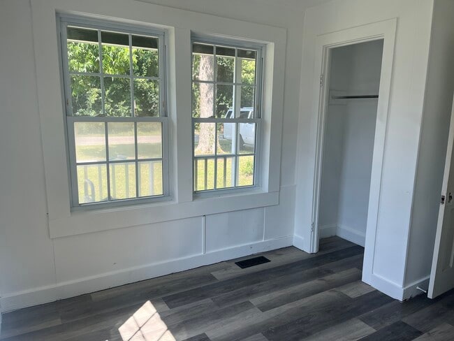 property at 822 Bay St