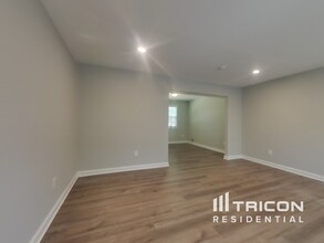 9414 Victoria Dr in Upper Marlboro, MD - Building Photo - Building Photo