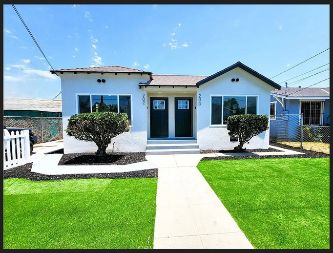 property at 200 N Willow Ave