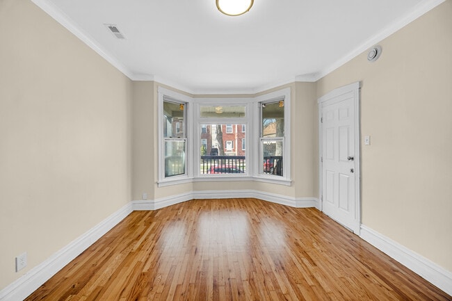 4437 N Drake Ave in Chicago, IL - Building Photo - Building Photo