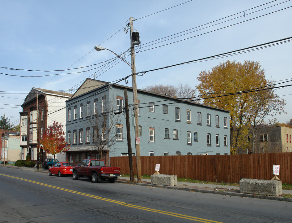 3124 6th Ave in Troy, NY - Building Photo