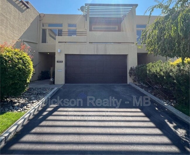property at 3333 Skyline Blvd