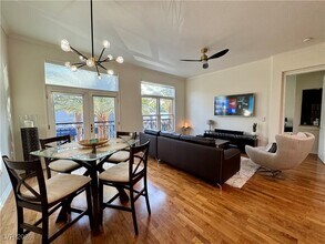 2260 Village Walk Dr in Henderson, NV - Building Photo - Building Photo