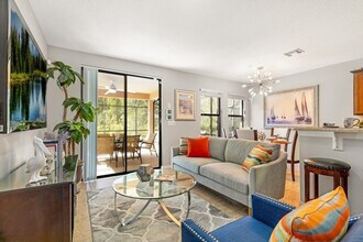 1157 Cypress Pointe Blvd in Davenport, FL - Foto de edificio - Building Photo